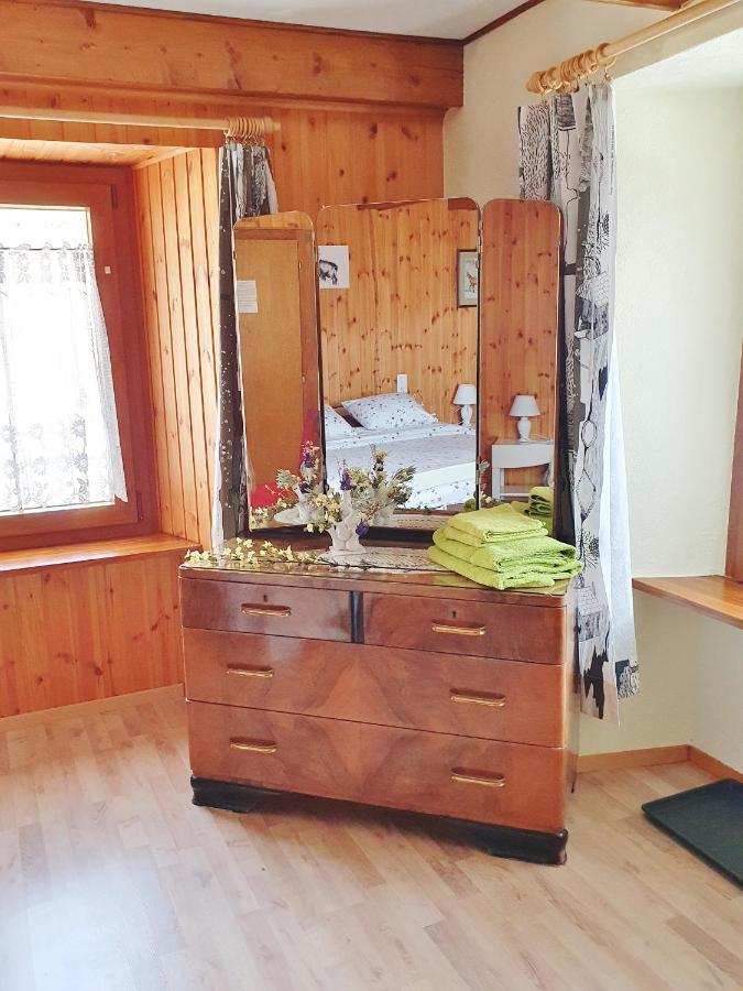 Bnb "A La Crus" Crana Exterior foto