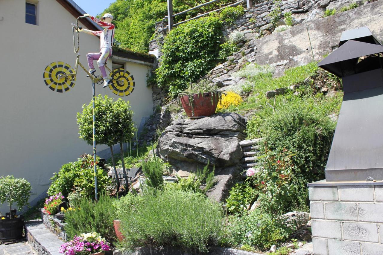 Bnb "A La Crus" Crana Exterior foto